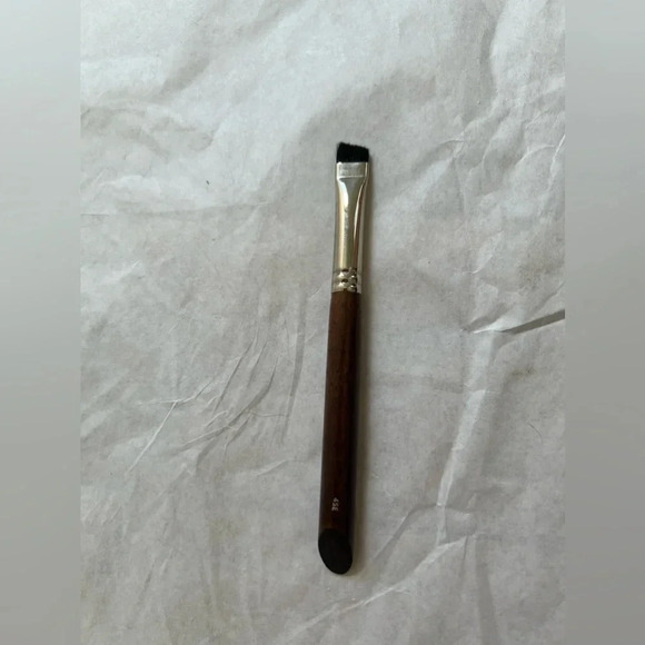 SHIK  Angle Natural Hair Eyebrow ,Eyeliner Brush 45E - Picture 4 of 5